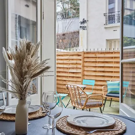 Residence Tour Eiffel By Studio Prestige Parigi Esterno foto